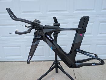 Felt, IAx Advanced SRAM Force ETap AXS Frameset