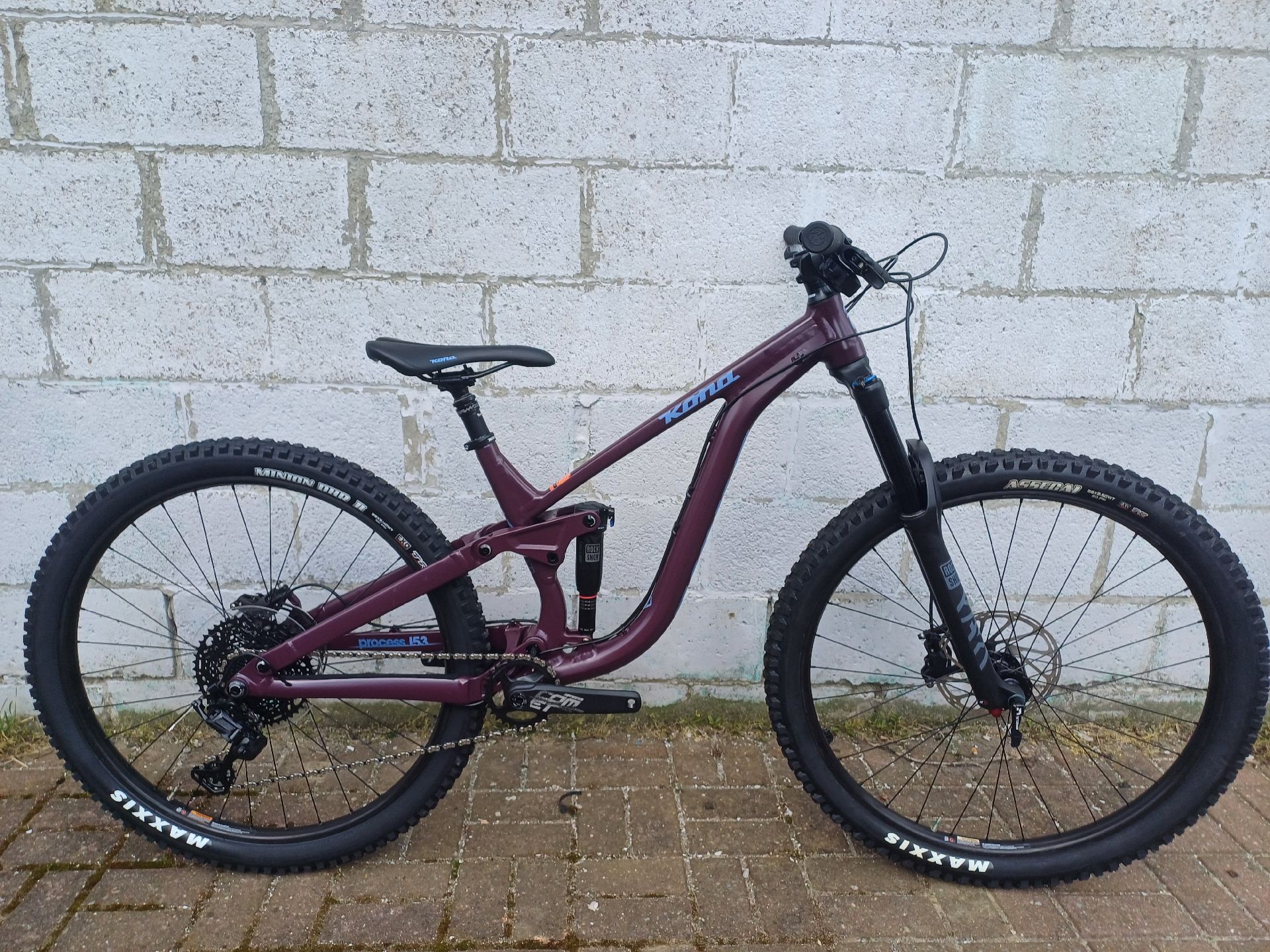 e4e9a812-f02a-42e9-8786-