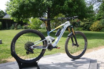 Tweedehands Mondraker NEAT RR 2024 2024 Mountainbike — afbeelding 3 van 4