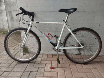 Used Raleigh Technium 1990 1990 Mountainbike, White — image 2 of 6