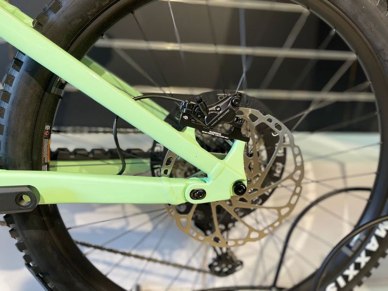 Focus SAM 6.8 2025 Mountainbike d'occasion — image 5 sur 7