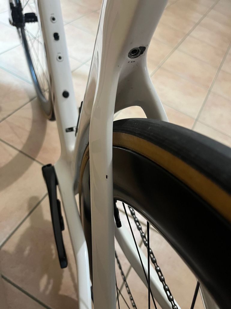 Brugt Canyon Aeroad CF SLX 8 Disc Di2 2023 2023 Road & Gravel — billede 7 af 11