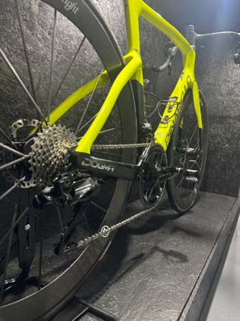 Used Pinarello Dogma F 2025 Road & Gravel — image 2 of 3