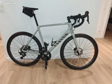 Brugt Canyon Endurace CF SL 8 2022 Frameset 2022 Road & Gravel — billede 1 af 8
