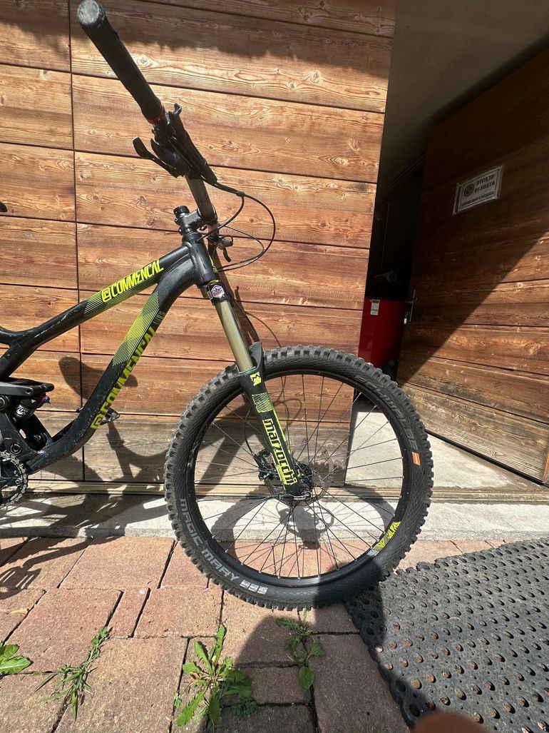 Commencal META AM V3 ESSENTIAL 2016 2016