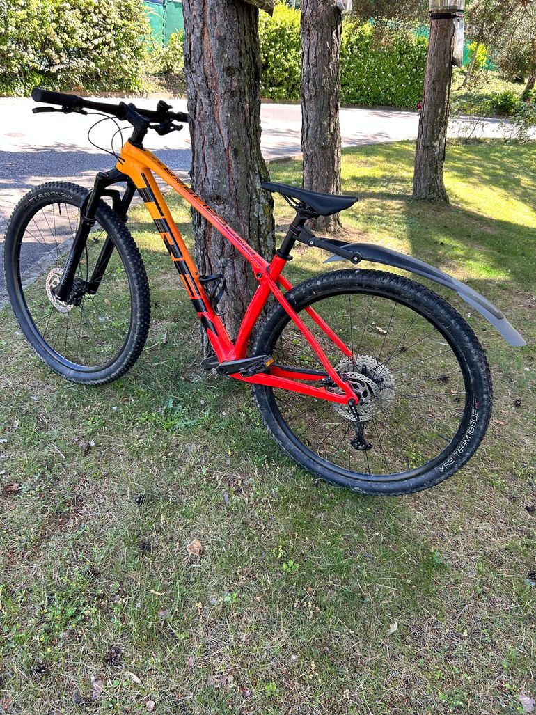 Trek Procaliber 9.5 2021 2021 Mountainbike d'occasion — image 1 sur 5