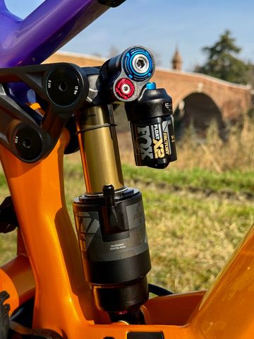 Ghost E-Riot SRAM GX Eagle AXS 2025 Mountainbike usato, Arancione — immagine 3 di 5