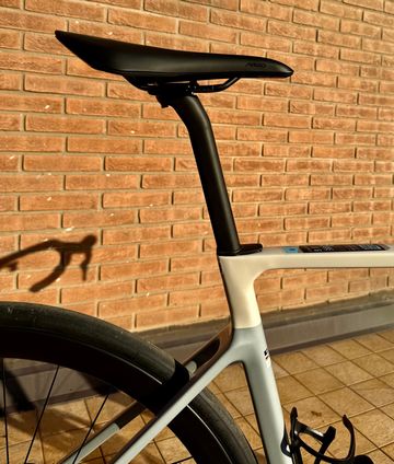 Brugt Focus IZALCO MAX 9.8 2024 2024 Road & Gravel — billede 5 af 5