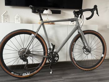Cannondale Topstone 2 2021 2021 Road & Gravel usato, Grigio chiaro — immagine 2 di 7
