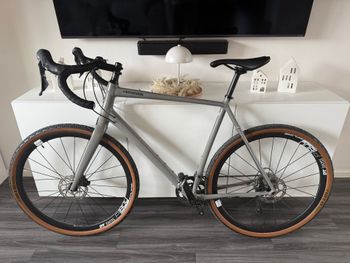 Cannondale Topstone 2 2021 2021 Road & Gravel usato, Grigio chiaro — immagine 1 di 7