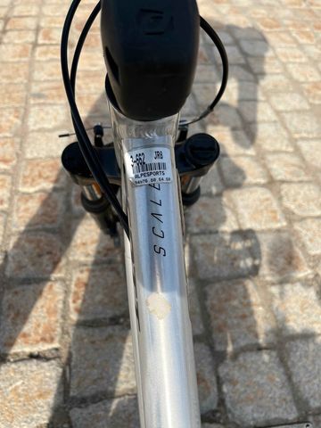 Used Scott Scale 200 2024 Mountainbike, Light Gray — image 2 of 4