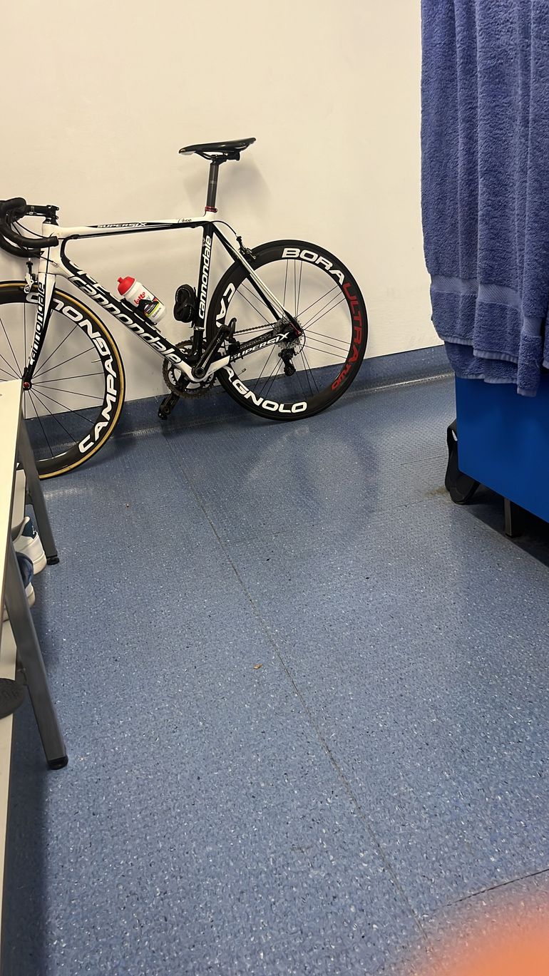 Used Cannondale Super Six 2012 Road & Gravel, White — image 2 of 4