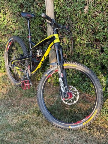 Brugt Yt Industries Capra 2017 2017 Mountainbike — billede 1 af 7