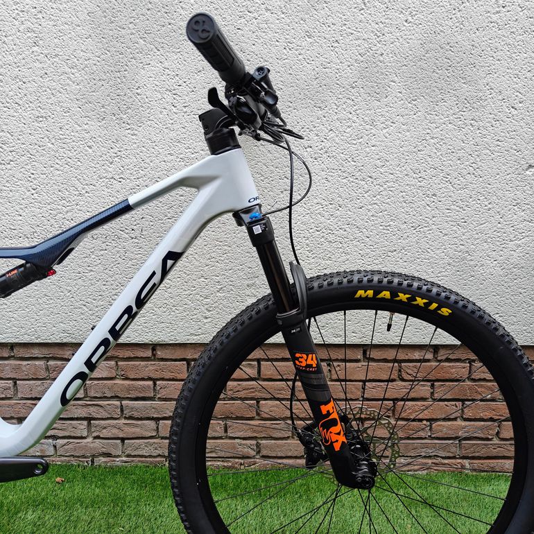 Used Orbea OIZ M21 2024 2024 Mountainbike, Blue, 29 — image 7 of 9