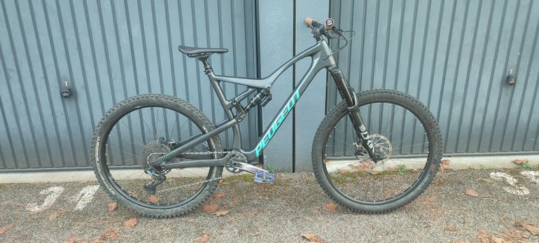Used Peugeot M01 29fs 2021 2021 Mountainbike, Light Gray, 29 — image 1 of 22