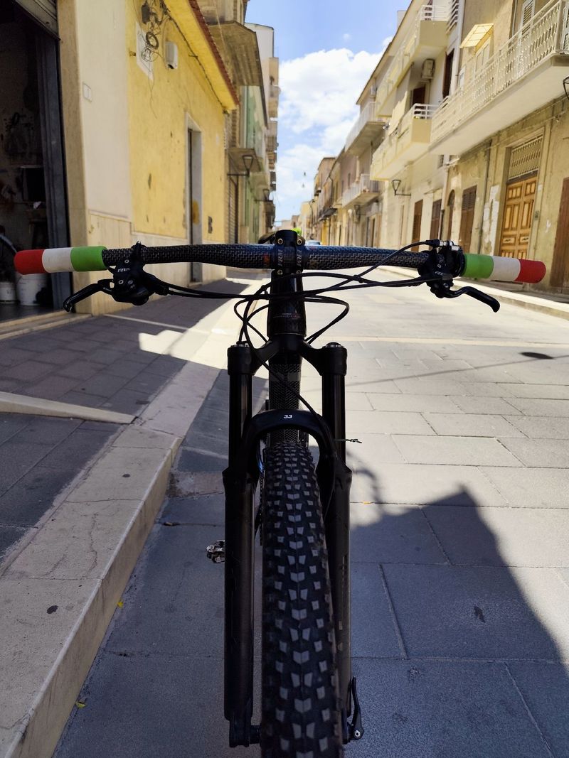 Gebrauchtes FRM Anakin Silver Cobra 2020 Mountainbike, Hellgrau — Bild 13 von 18