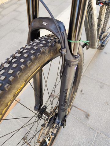 Gebrauchtes FRM Anakin Silver Cobra 2020 Mountainbike, Hellgrau — Bild 16 von 18