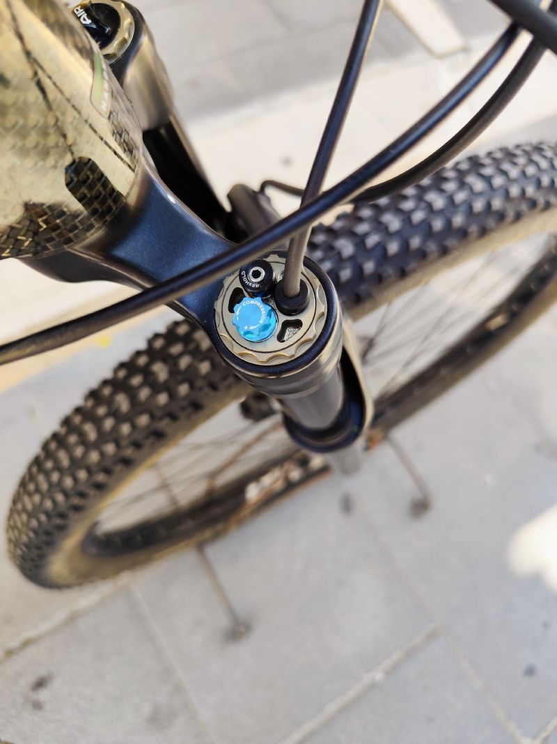Gebrauchtes FRM Anakin Silver Cobra 2020 Mountainbike, Hellgrau — Bild 6 von 18