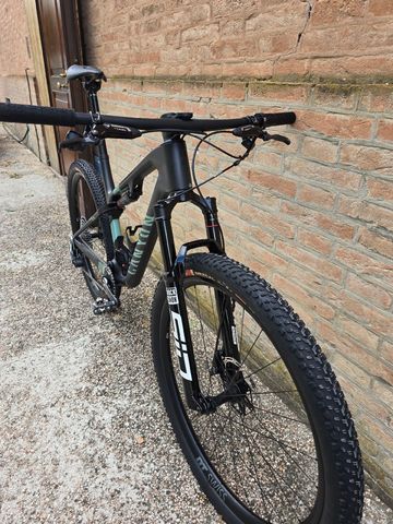 Gebrauchtes Canyon LUX Sram Eagle Transmission XX SL 2024 Mountainbike, Schwarz — Bild 8 von 8