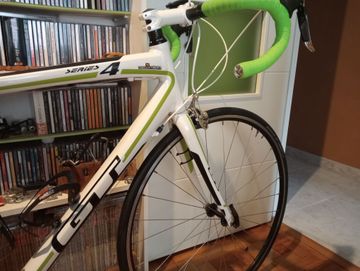 Gebrauchtes GT SERIES 4 2015 Road & Gravel, Weiß — Bild 6 von 14