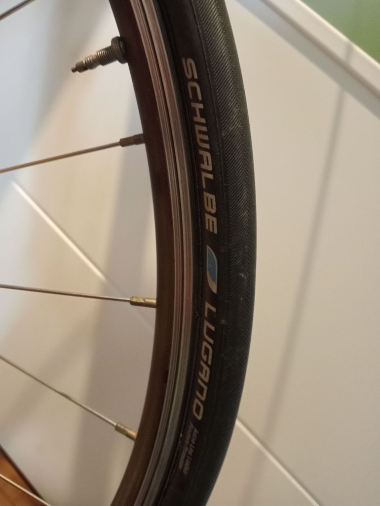 Used GT SERIES 4 2015 Road & Gravel, White — image 13 of 14