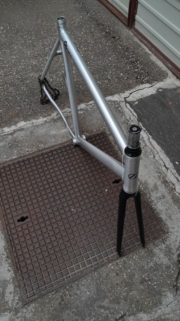 Gebrauchtes 8Bar Fhain 2016 Road & Gravel, Hellgrau — Bild 2 von 5