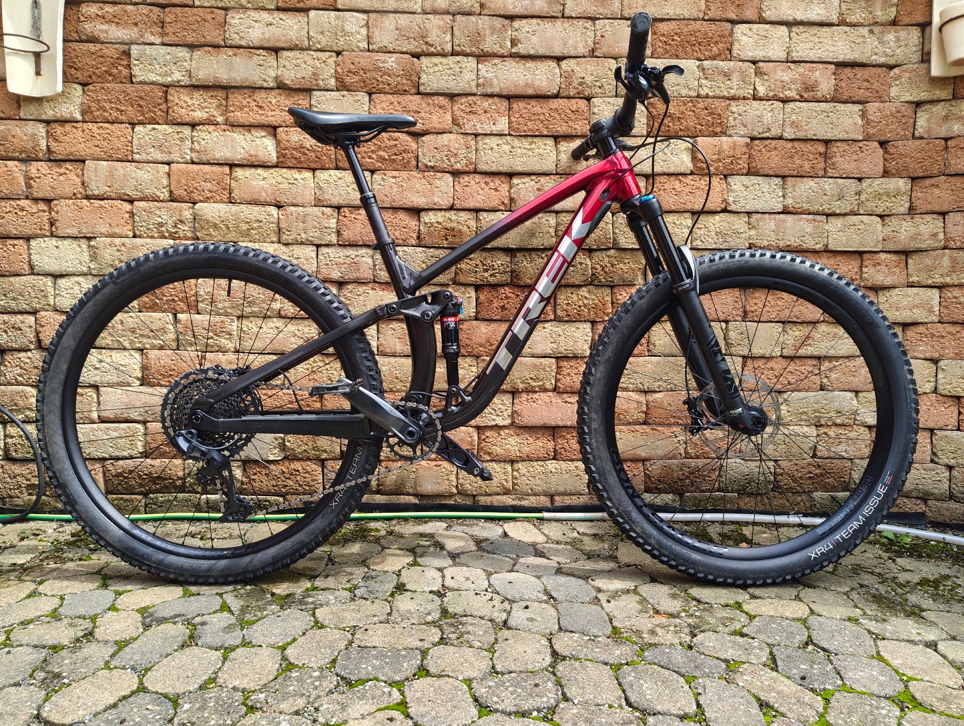 Trek Fuel EX 8 Gen 5 29インチ　トレック2022 Trek Fuel EX 8 Gen 5 29