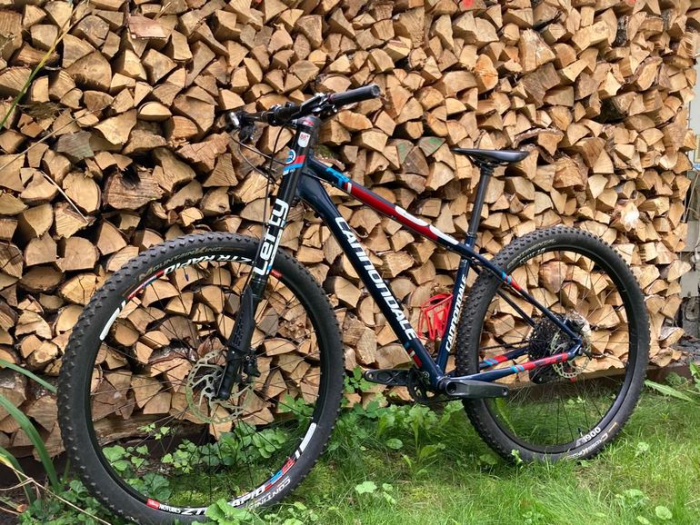 Used Cannondale F29 2017 Mountainbike — image 1 of 9