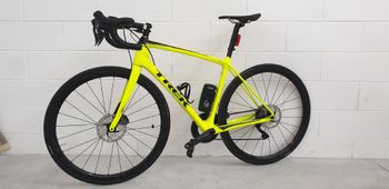 Used Trek Émonda SLR 7 Disc 2019 2019 Road & Gravel — image 2 of 5