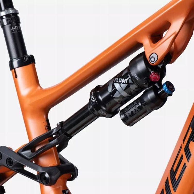 Used Lapierre Overvolt Shimano SLX 2022 Mountainbike, Orange — image 3 of 5