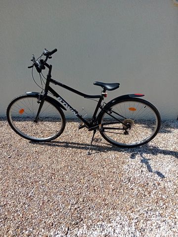 Used B’TWIN Riverside 100 2018 Road & Gravel, Black — image 1 of 3
