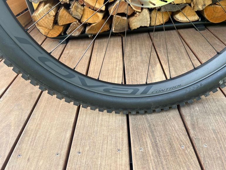 Używany Specialized Stumpjumper Sram Eagle Transmission XX 2024 Mountainbike — zdjęcie 16 z 18