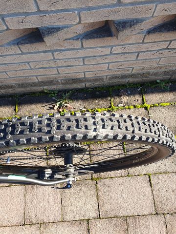 Used Trek Powerfly 4 2018 2018 Mountainbike, Black, 29 — image 2 of 6