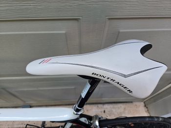 Used Trek Madone 4.7 H2 Compact 2014 2014 Road & Gravel, White — image 9 of 9