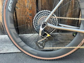 Used Moots Routt CRD RED XPLR 2024 2024 Road & Gravel, Light Gray — image 3 of 10