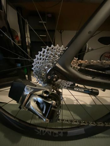 Gebrauchtes Canyon Aeroad SRAM Red eTap 2018 Road & Gravel, Schwarz — Bild 7 von 13