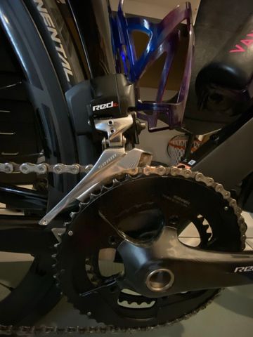 Tweedehands Canyon Aeroad SRAM Red eTap 2018 Road & Gravel — afbeelding 8 van 13