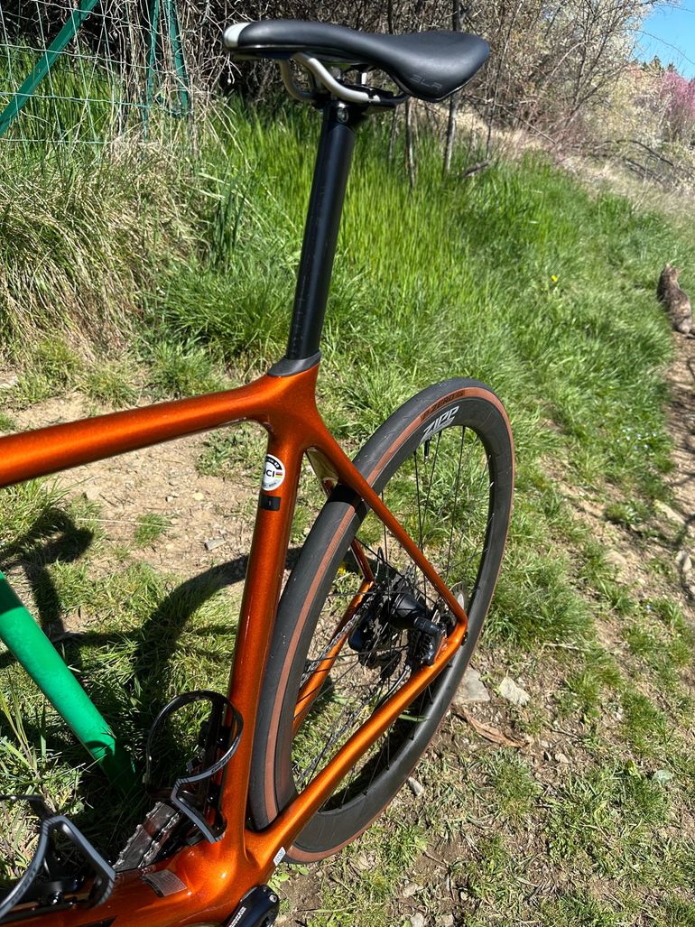Used Giant TCR Advanced Disc 1 Pro Compact 2022 2022 Road & Gravel, Orange — image 4 of 4