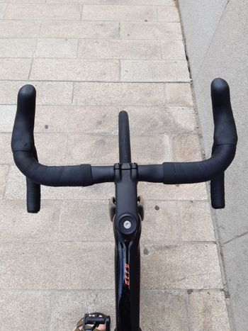 Used Giant Advanced 1 2024 Road & Gravel, Black — image 3 of 7