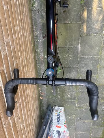 Used Trek Domane AL 2 2022 2022 Road & Gravel, Black — image 3 of 9