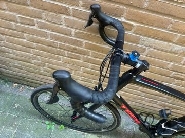 Used Trek Domane AL 2 2022 2022 Road & Gravel, Black — image 2 of 9
