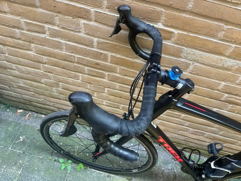 Used Trek Domane AL 2 2022 2022 Road & Gravel, Black — image 2 of 9