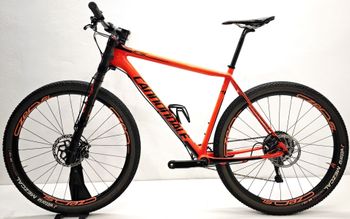 Used Cannondale F-Si Black Inc. 2017 2017 Mountainbike, Red, 27.5 — image 2 of 12