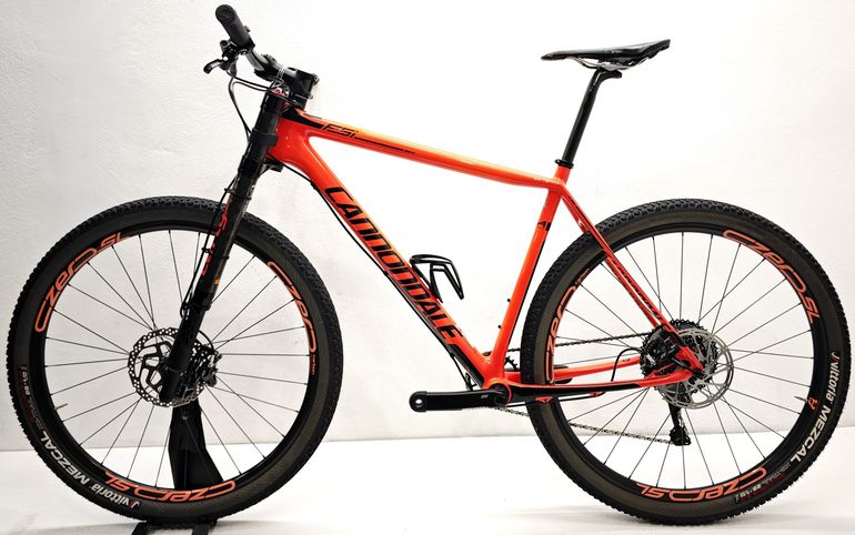 Used Cannondale F-Si Black Inc. 2017 2017 Mountainbike, Red, 27.5 — image 2 of 12