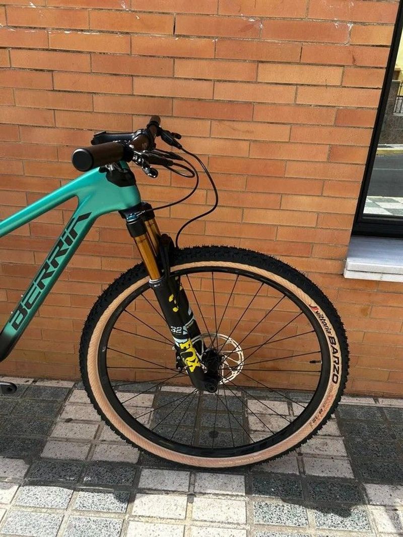 Used Berria Mako‎. SRAM GX Eagle AXS 2022 Mountainbike, Green — image 3 of 7
