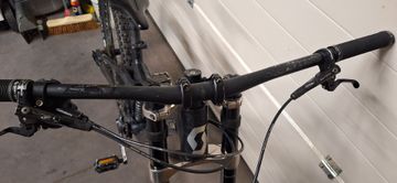 Gebrauchtes Scott Gambler 930 2021 2021 Mountainbike, Hellgrau, 29 — Bild 5 von 6