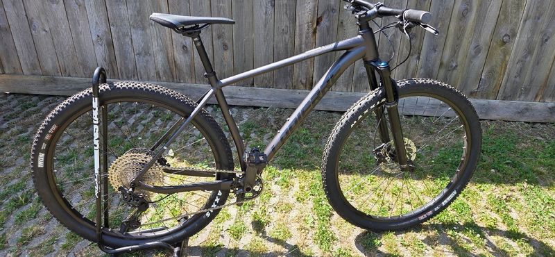 Lapierre Prorace 5.9 2023 2023 Mountainbike d'occasion — image 1 sur 4