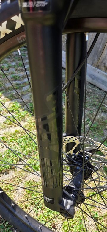 Lapierre Prorace 5.9 2023 2023 Mountainbike d'occasion — image 2 sur 4