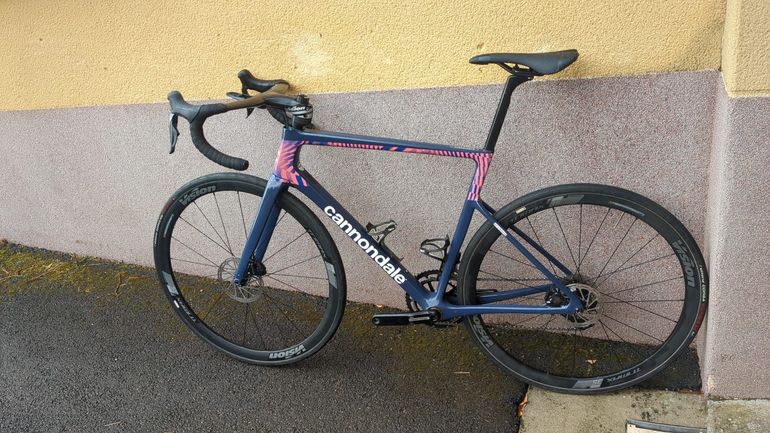 Used Cannondale SuperSix EVO Hi-MOD Disc Dura-Ace Di2 2021 2021 Road & Gravel, Violett — image 10 of 15