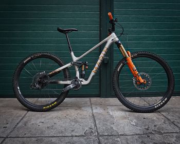 Used Marin Alpine Trail Xr 2025 2025 Mountainbike, Light Gray — image 1 of 7
